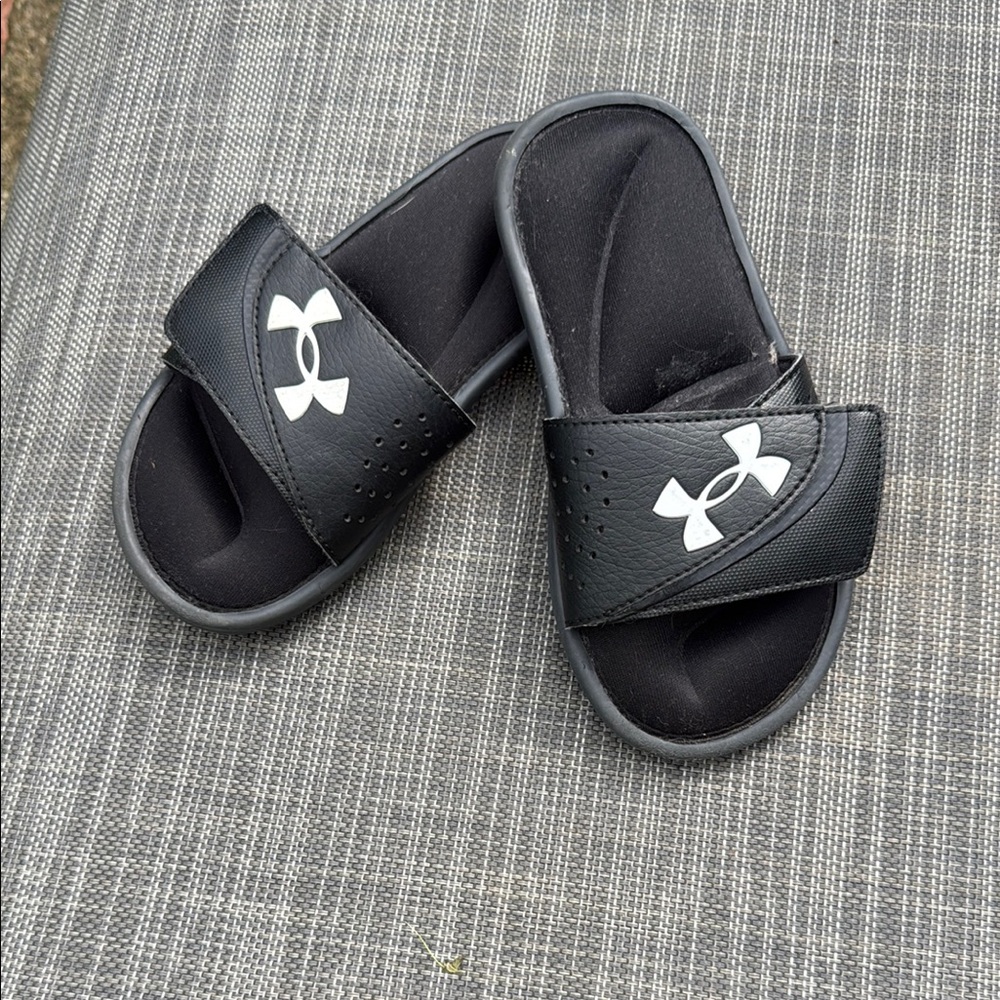 Under Armour Black and White Sport Slides with Wide Strap